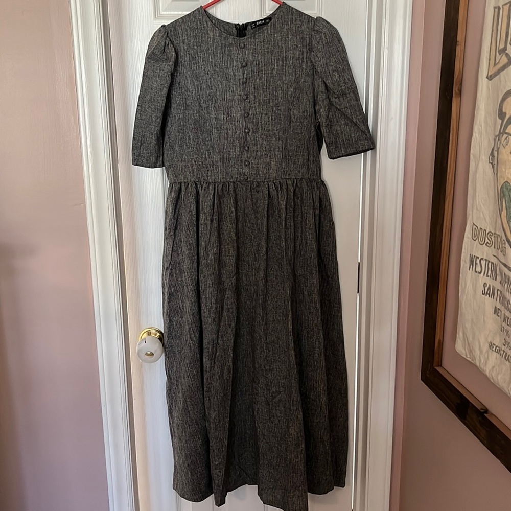 Gray dress